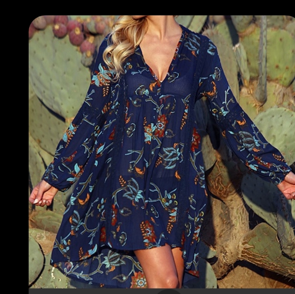 V neck dress
